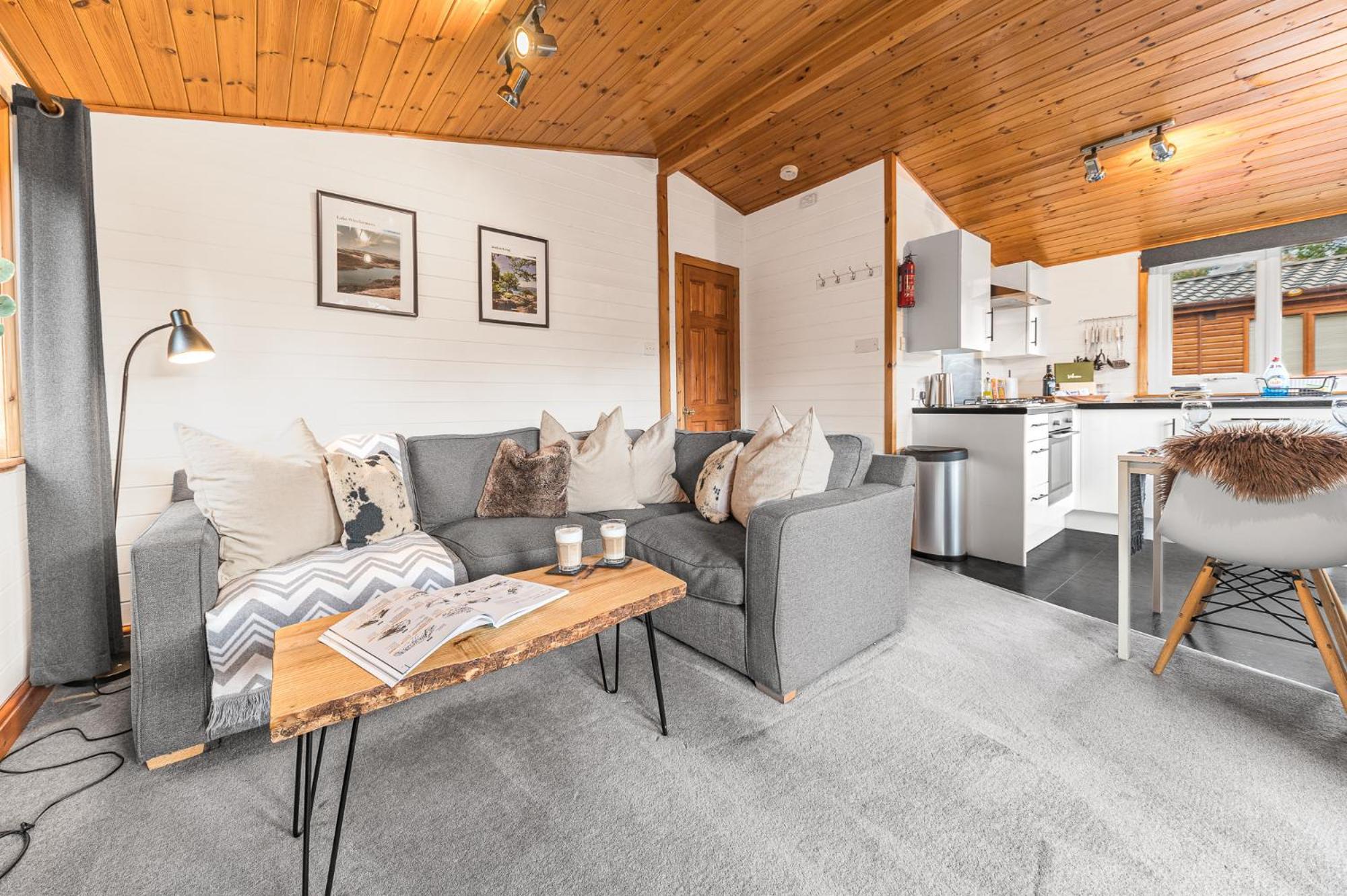 Bowness 45 - 2 Bedroom Lake Windermere Lodge Екстер'єр фото
